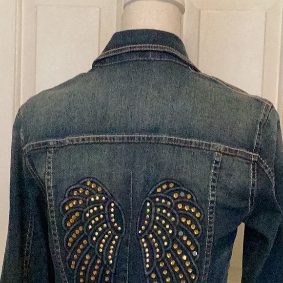V Cristina Vintage Embellished Jean Jacket - Picture 5 of 11